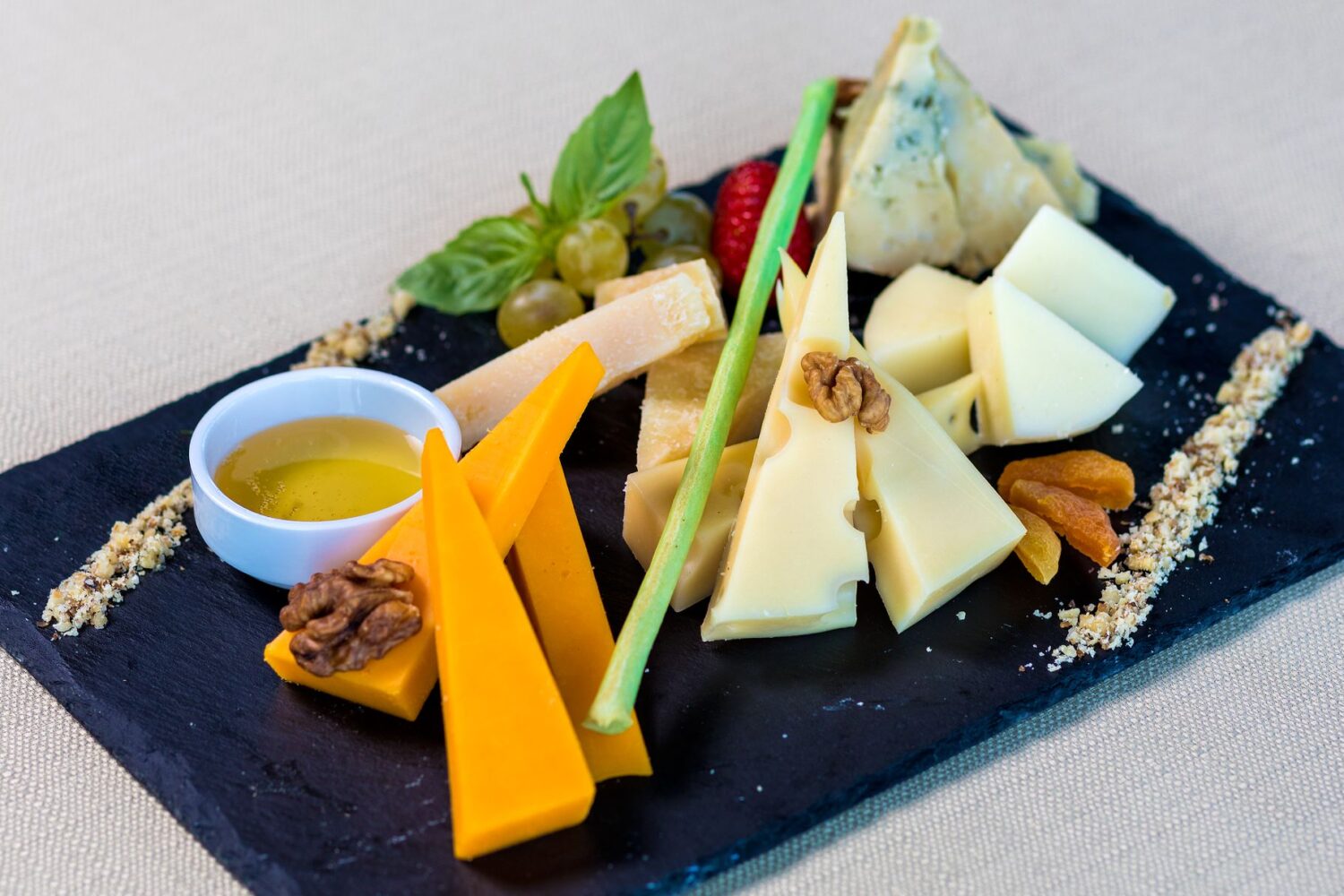Top 10 des fromages les moins gras, pour le régime et le cholestérol